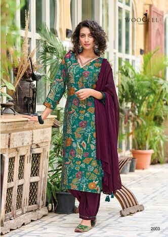 WOOGLEE KHWAAB EMBRODIERY KURTI SETS WHOLESALER IN SURAT