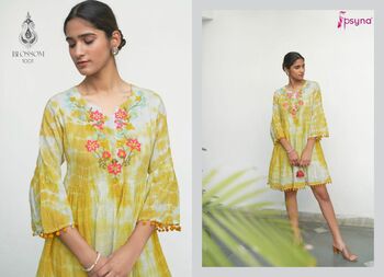 PSYNA BLOSSOM COTTON FANCY SHORT KURTIS SUMMER COLLECTION 2022