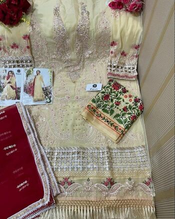 VS FASHION D.NO 1078 PAKISTANI SUITS SUPPLIER SURAT